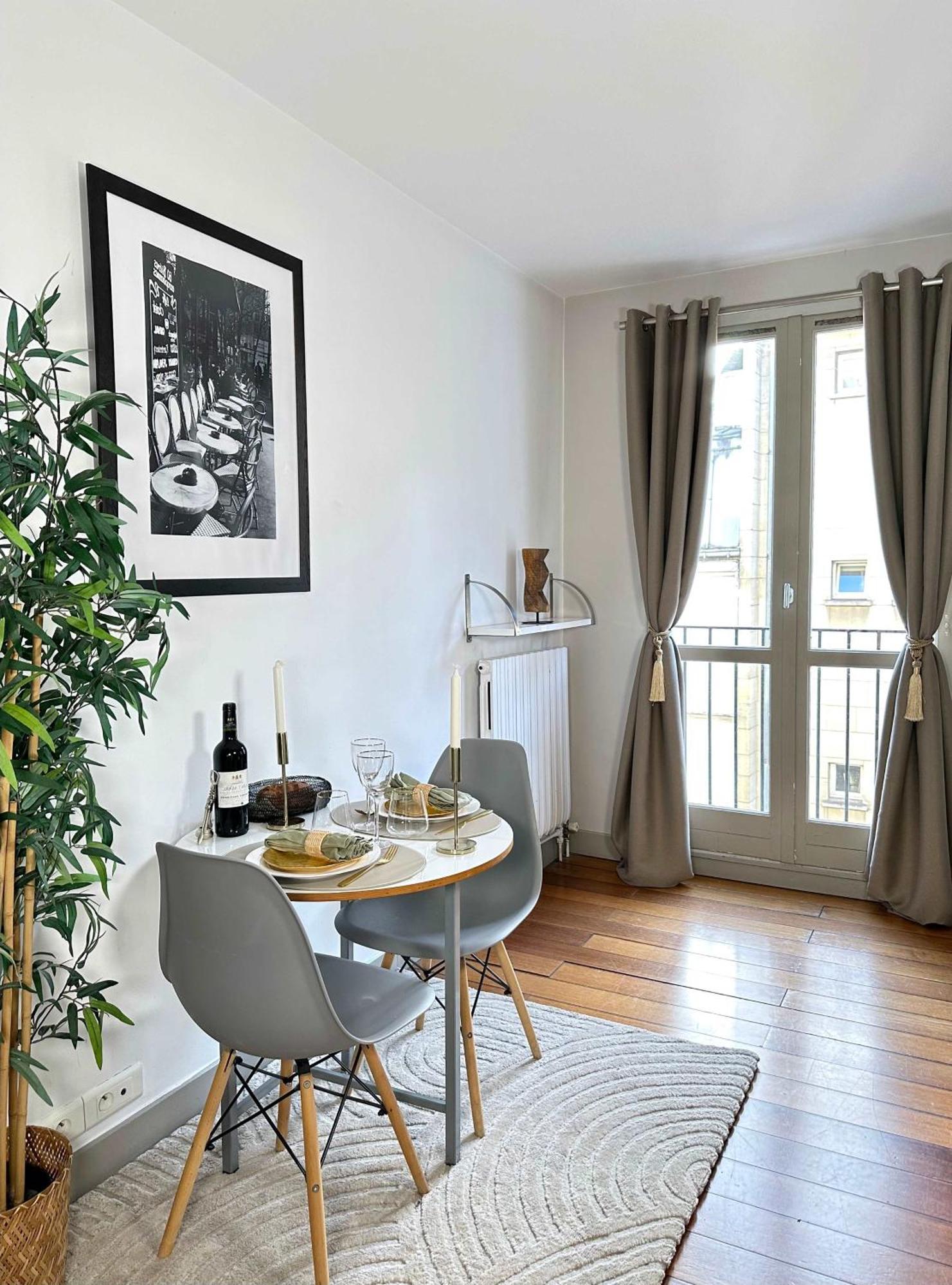 Beautiful Calm Studio In Le Marais Paris Exteriör bild